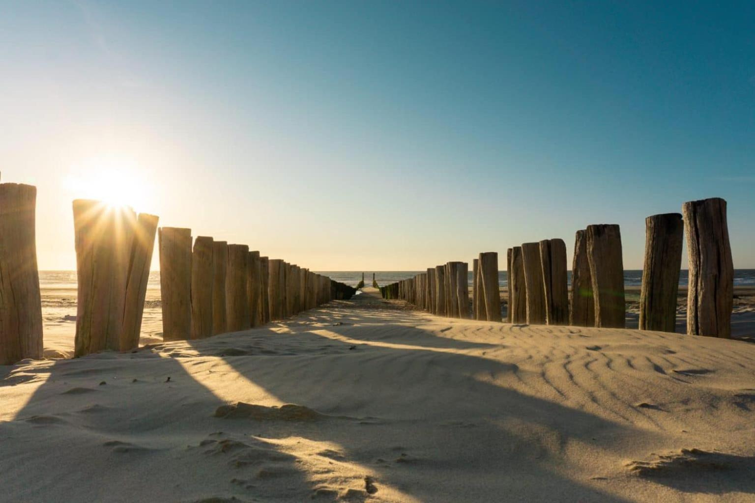 'Relax Lodge Sea' - Wellness Lodge In Zeeland - Private Sauna - Airco - Garden - Outdoor Swimming Pool - Free Wifi, Towels & Bed Linen Heinkenszand Eksteriør bilde