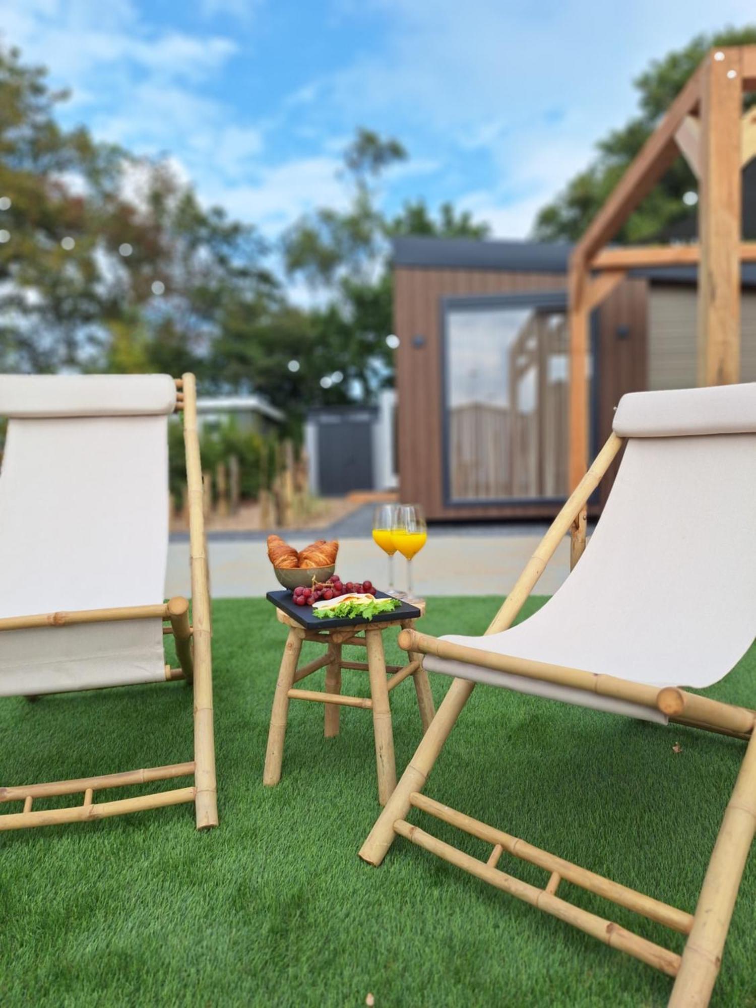 'Relax Lodge Sea' - Wellness Lodge In Zeeland - Private Sauna - Airco - Garden - Outdoor Swimming Pool - Free Wifi, Towels & Bed Linen Heinkenszand Eksteriør bilde