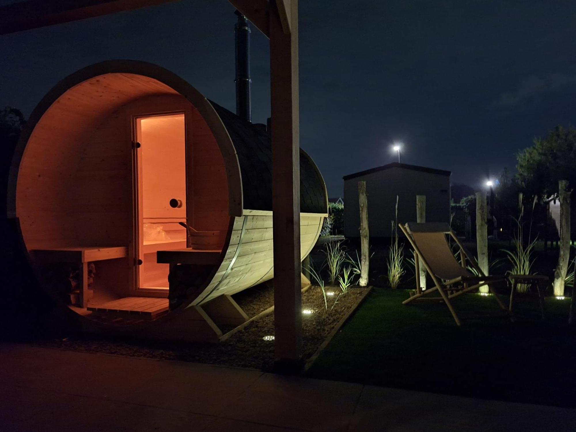 'Relax Lodge Sea' - Wellness Lodge In Zeeland - Private Sauna - Airco - Garden - Outdoor Swimming Pool - Free Wifi, Towels & Bed Linen Heinkenszand Eksteriør bilde