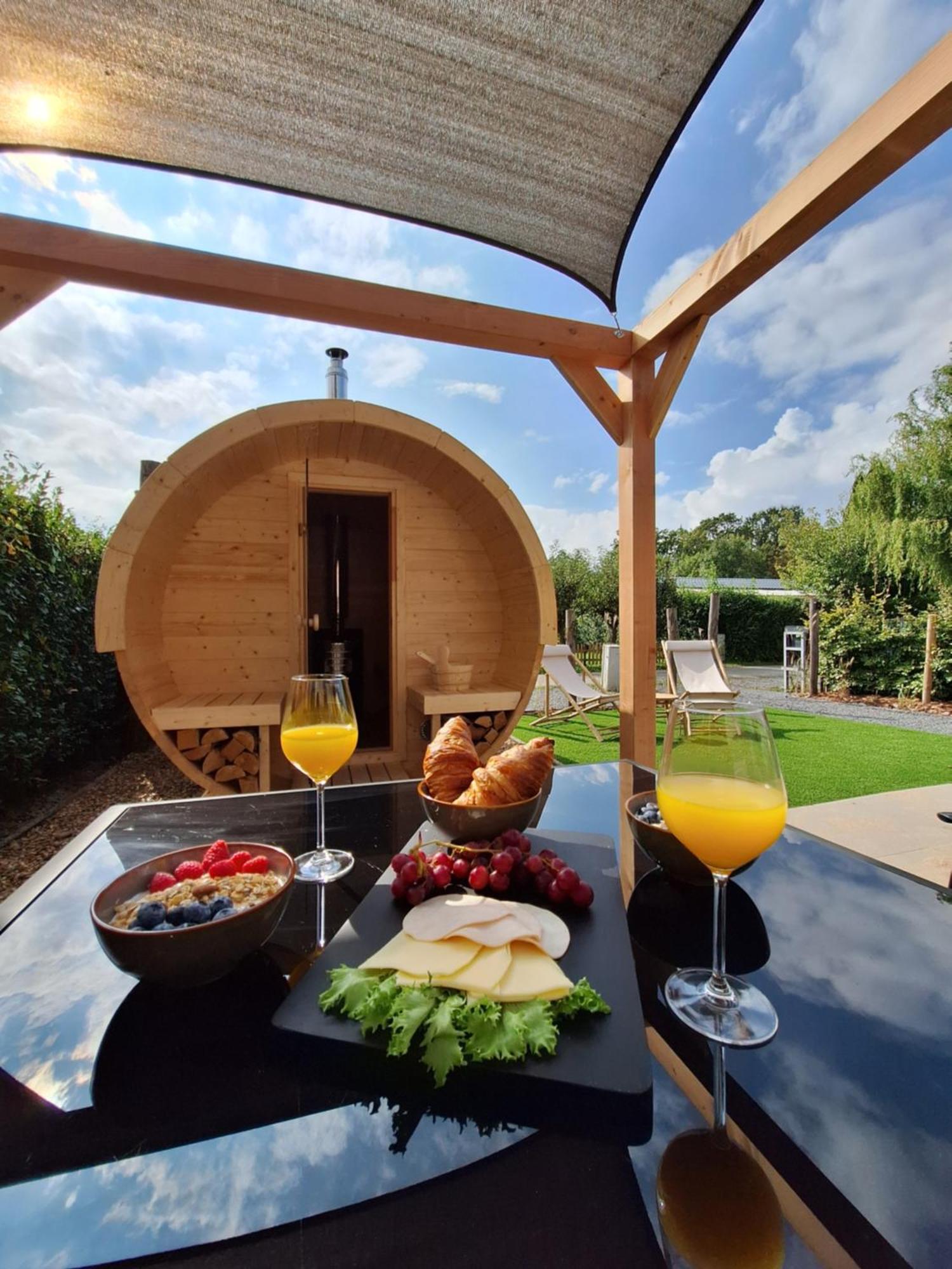'Relax Lodge Sea' - Wellness Lodge In Zeeland - Private Sauna - Airco - Garden - Outdoor Swimming Pool - Free Wifi, Towels & Bed Linen Heinkenszand Eksteriør bilde